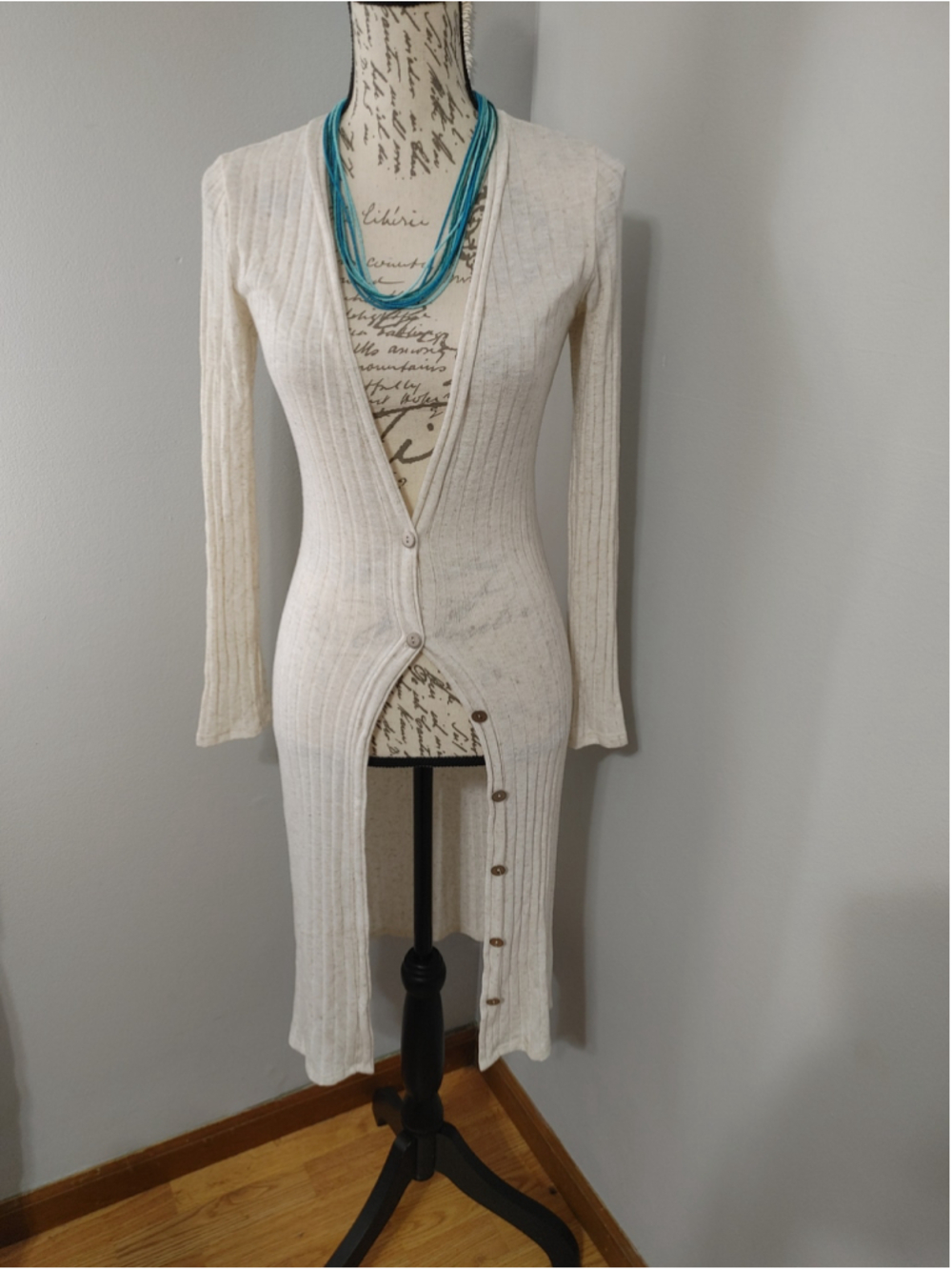 Women's Vintage Y2K Wet Seal Ribbed Cardigan Oatmeal Color Sweater White Size L